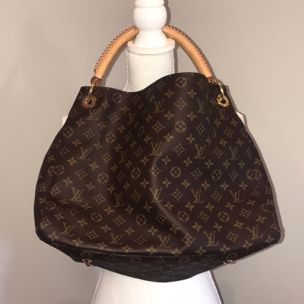Louis Vuitton Artsy MM Monogram Purse - Picture 2 of 7